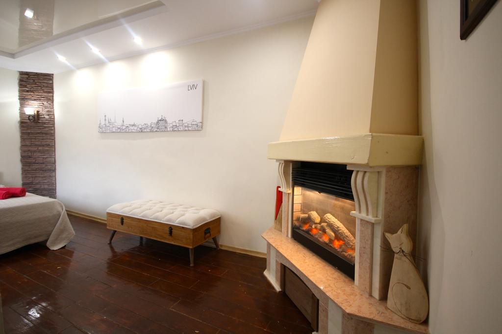 Romantic In Lviv 500M From Opera Luaran gambar