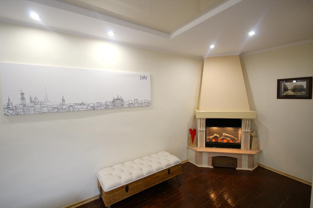 Romantic In Lviv 500M From Opera Luaran gambar