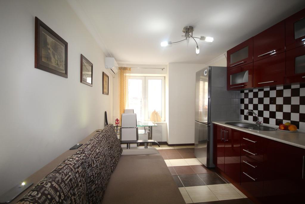 Romantic In Lviv 500M From Opera Luaran gambar